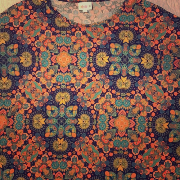 Lularoe Irma - Picture 1 of 3